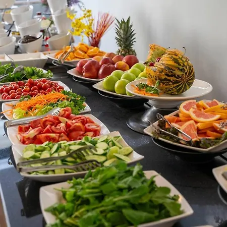 Szálloda Aurasia 3*