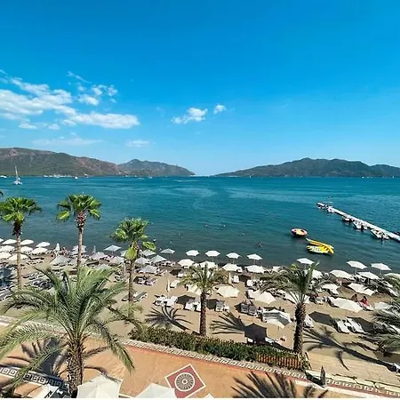 Otel Aurasia