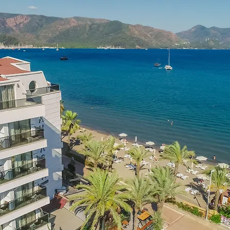 Aurasia 马尔马里斯