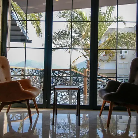 Aurasia 马尔马里斯