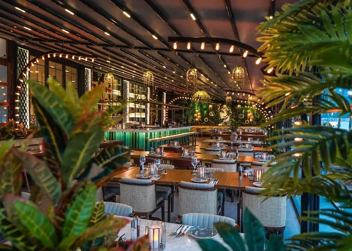 أوراسيا بيتش فندق 3*