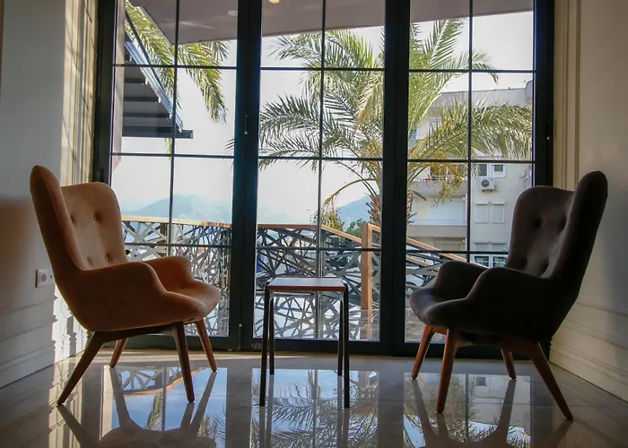 أوراسيا بيتش مرمريس